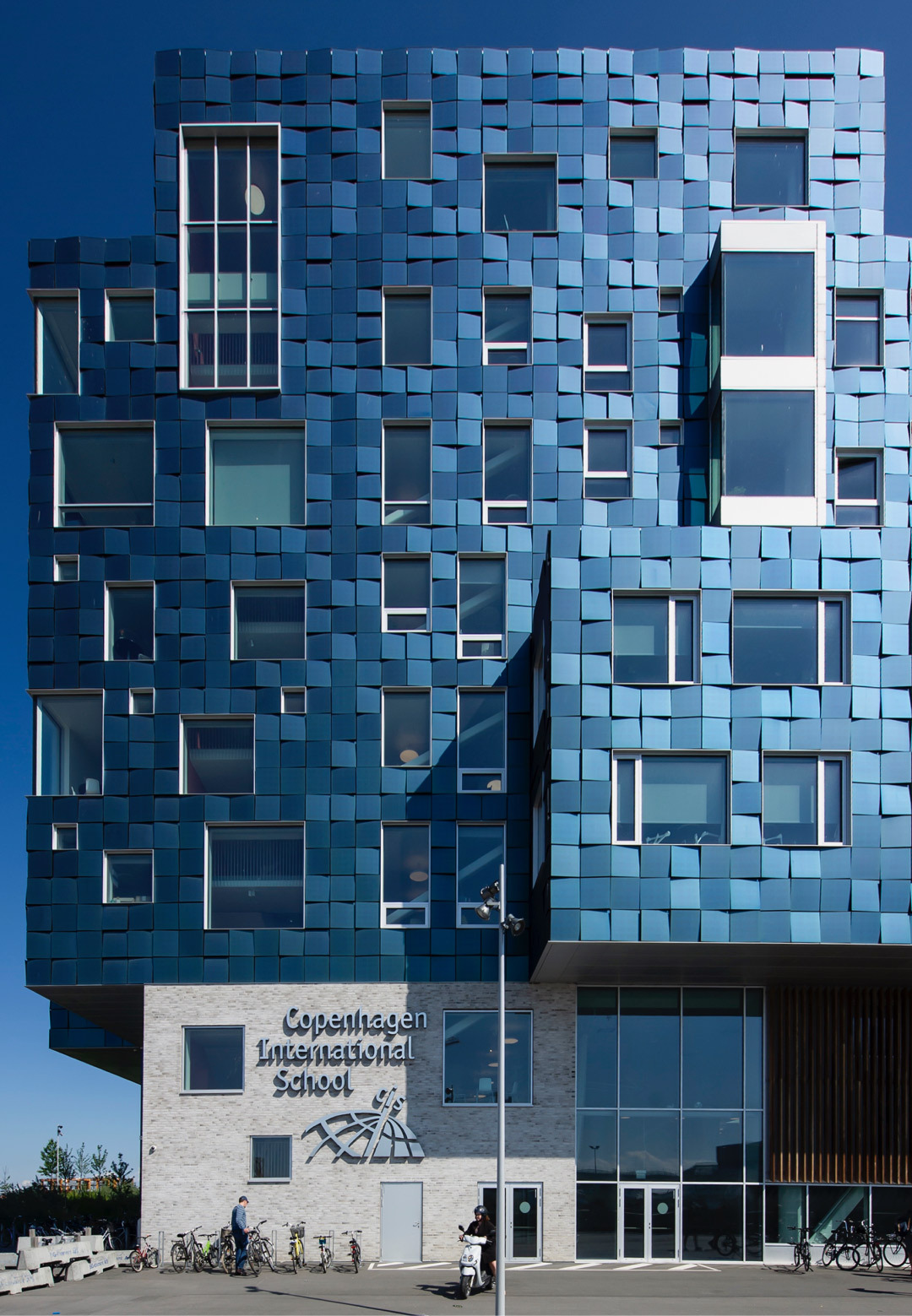 Copenhagen School Night View